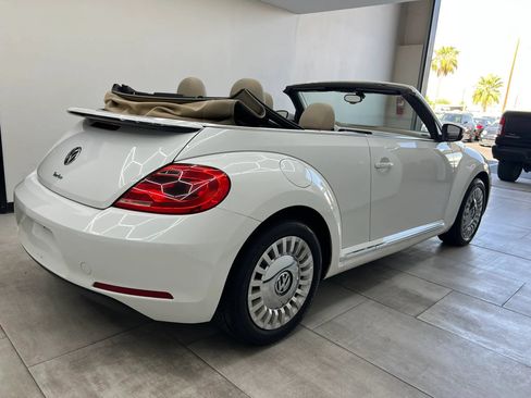 Used 2016 Volkswagen Beetle 1.8T SE FWD image 7