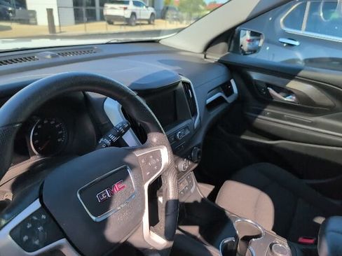Used 2023 GMC Terrain SLE w/ Driver Convenience Package AWD/4WD image 13