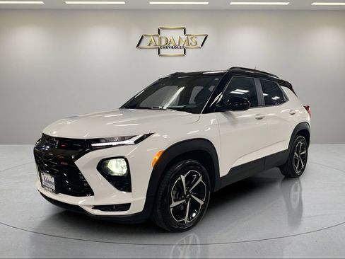 Certified 2022 Chevrolet TrailBlazer RS w/ Sun and Liftgate Package AWD/4WD image 1