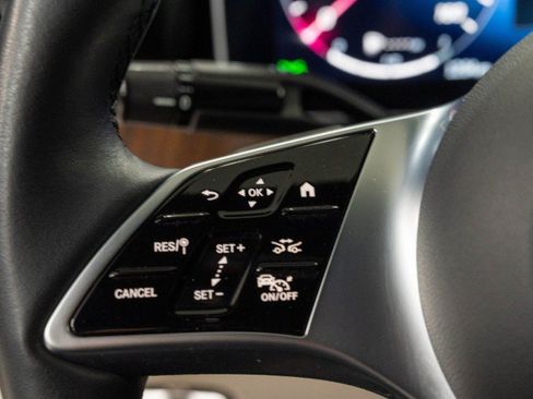 Certified 2022 Mercedes-Benz C 300 Sedan image 21