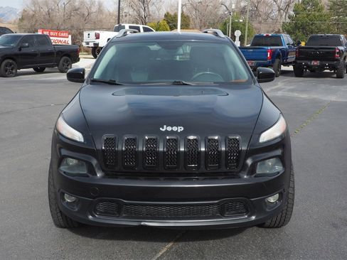 Used 2014 Jeep Cherokee Latitude w/ Cold Weather Group image 2