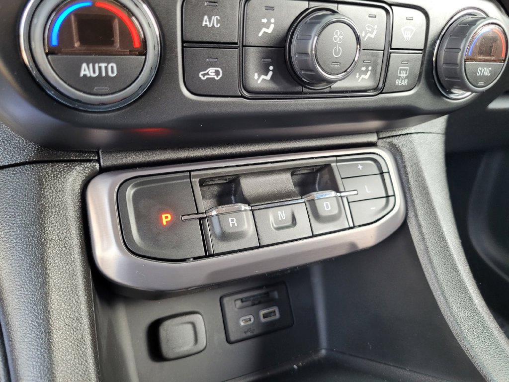 Used 2022 GMC Acadia AT4 AWD/4WD image 23