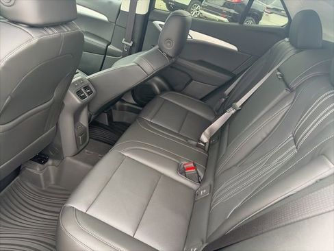 New 2026 Buick Envision Avenir image 11