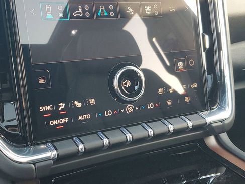 New 2026 GMC Yukon XL Denali w/ Denali Reserve Package image 22