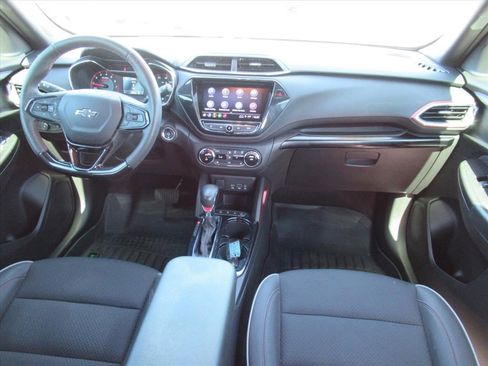 Certified 2023 Chevrolet TrailBlazer RS w/ Convenience Package image 10