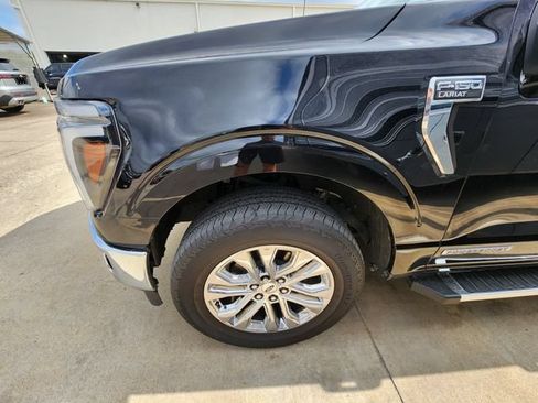 Used 2024 Ford F150 Lariat w/ FX4 Off-Road Package AWD/4WD image 7