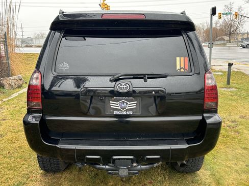 Used 2006 Toyota 4Runner Limited image 8