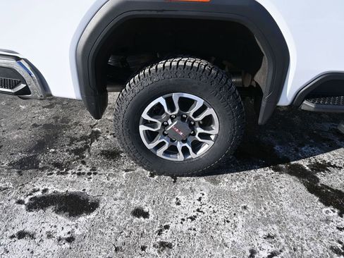 Used 2022 GMC Sierra 2500 SLE w/ SLE Convenience Package image 25