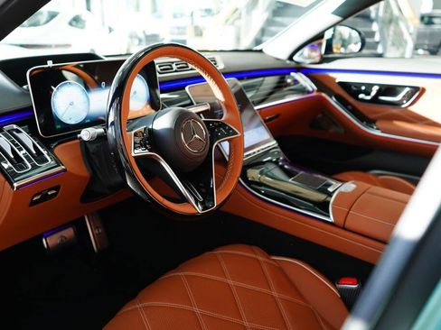 New 2026 Mercedes-Benz Maybach S 680 4MATIC image 16