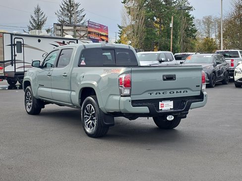 Certified 2022 Toyota Tacoma TRD Sport image 4