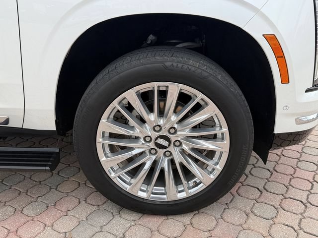 Certified 2025 Cadillac Escalade ESV Premium Luxury w/ Touring Package AWD/4WD image 23
