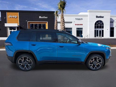 New 2026 Jeep Cherokee Overland w/ Advanced Pro Tech Group image 7