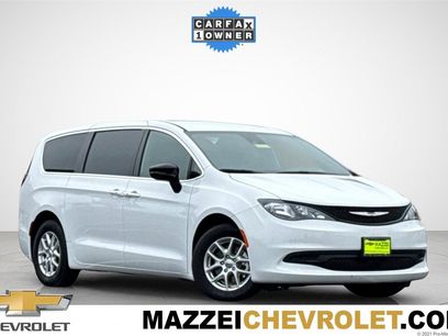 Used 2025 Chrysler Voyager LX