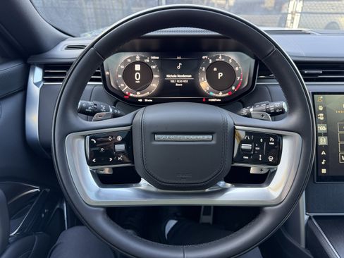 Used 2025 Land Rover Range Rover Long Wheelbase SE image 45