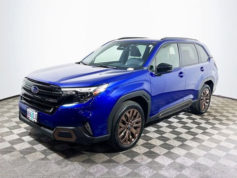 Certified 2025 Subaru Forester Sport w/ Popular Package #1 AWD/4WD image 3