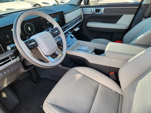 New 2026 Hyundai Santa Fe Calligraphy image 8