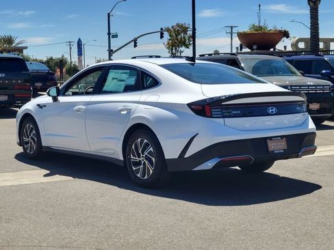 New 2026 Hyundai Sonata Blue FWD image 3