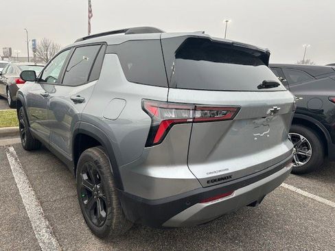 New 2026 Chevrolet Equinox LT w/ Convenience Package II image 2