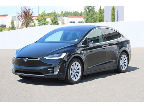 Used 2018 Tesla Model X 75D AWD/4WD image 1