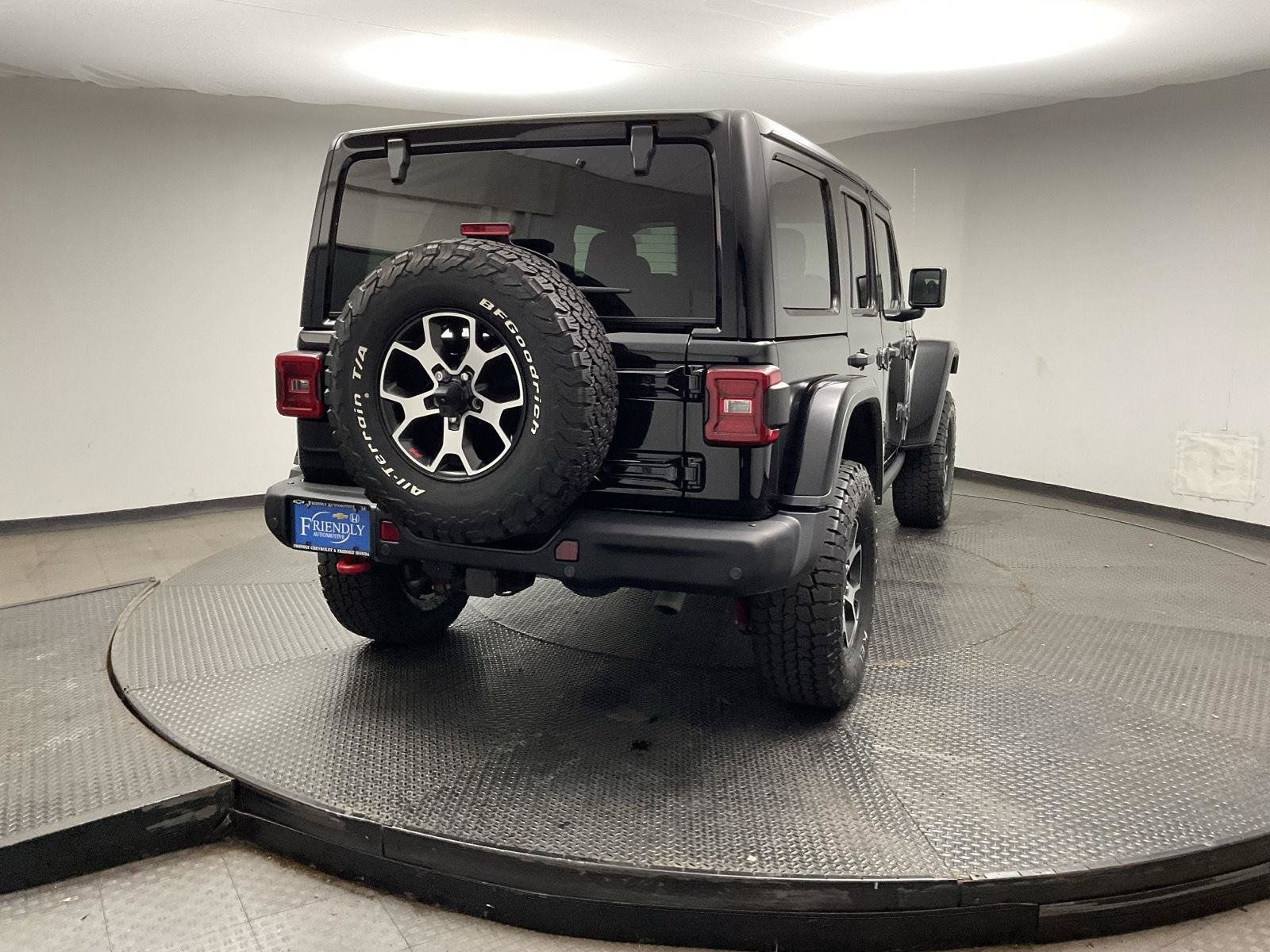Used 2022 Jeep Wrangler Unlimited Rubicon w/ Steel Bumper Group AWD/4WD image 7