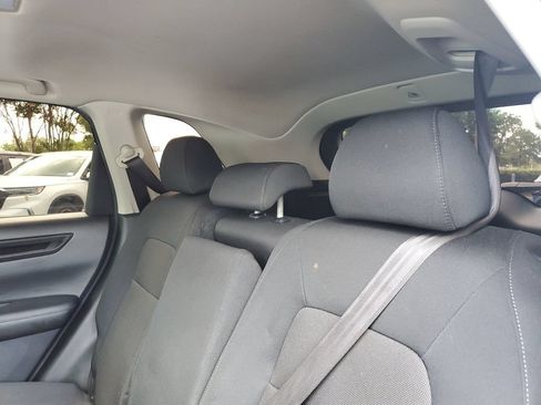 Used 2023 Honda CR-V EX image 9