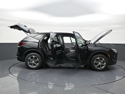 Used 2024 Chevrolet Blazer LT FWD image 29