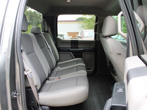 Used 2018 Ford F150 XL w/ Equipment Group 101A Mid AWD/4WD image 27