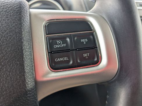 Used 2019 Dodge Journey SE w/ Premium Group FWD image 20