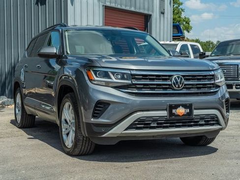 Used 2021 Volkswagen Atlas SE w/ Towing Package AWD/4WD image 8
