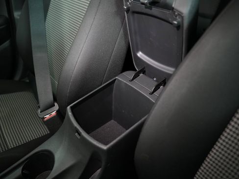 Used 2018 Hyundai Kona SEL image 31