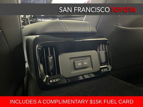 Certified 2024 Toyota Mirai XLE image 17