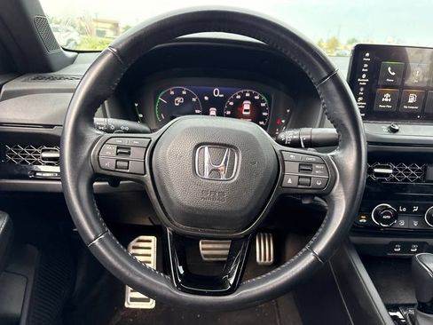 Used 2023 Honda Accord Sport image 19