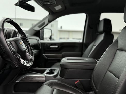 Used 2020 Chevrolet Silverado 2500 LTZ image 12