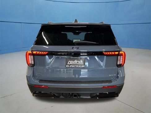 New 2026 Ford Explorer ST-Line w/ ST-Line Street Pack AWD/4WD image 10