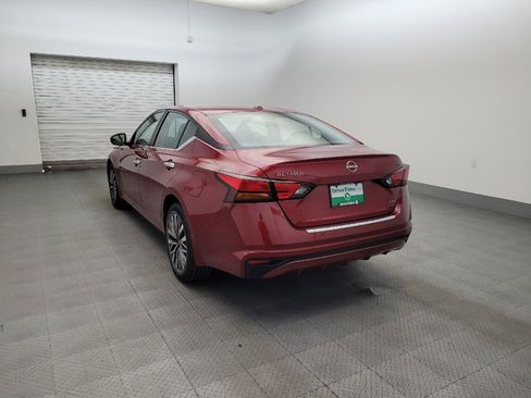 Used 2023 Nissan Altima 2.5 SV AWD/4WD image 5