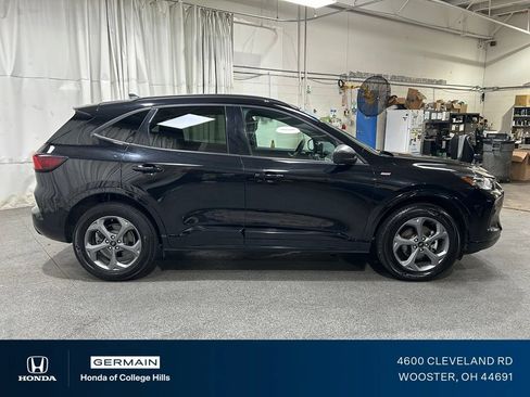 Used 2024 Ford Escape ST-Line AWD/4WD image 10