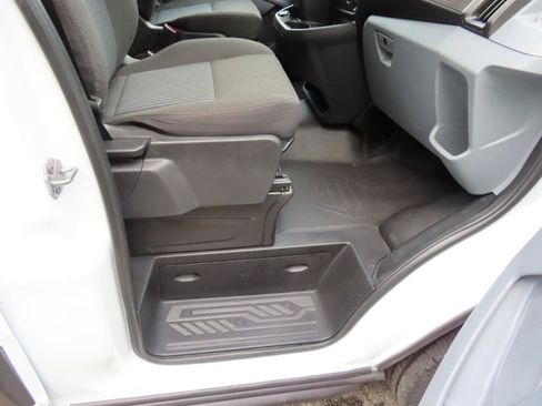 Used 2019 Ford Transit 250 148 Medium Roof w/ Interior Upgrade Package RWD image 8