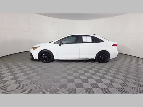 Used 2021 Toyota Corolla SE FWD image 47