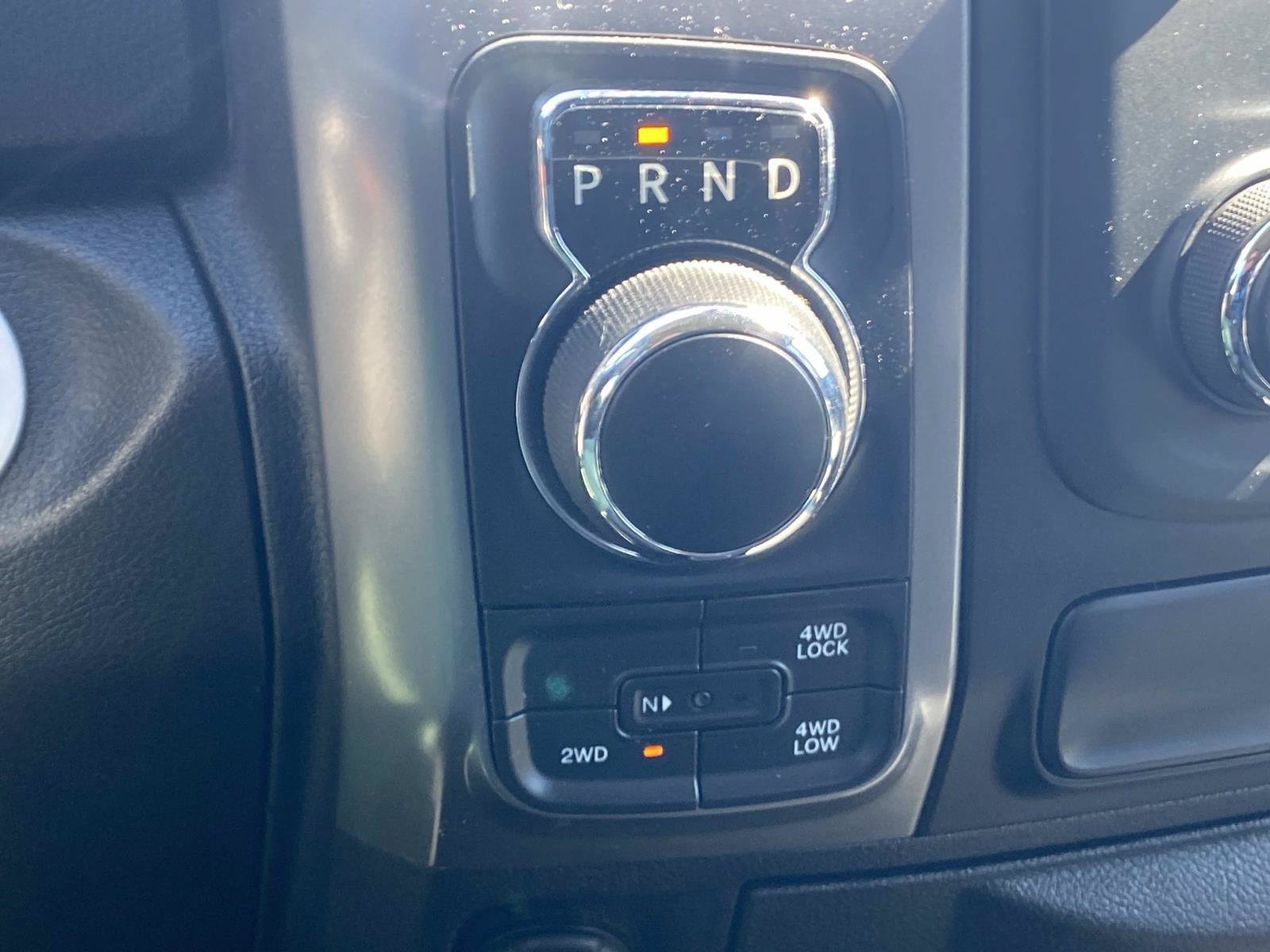 Used 2021 RAM 1500 Classic SLT AWD/4WD image 31