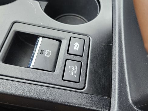 Used 2019 Subaru Outback 2.5i Touring image 37