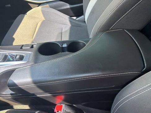 Used 2021 Chevrolet Camaro LT w/ Technology Package RWD image 39