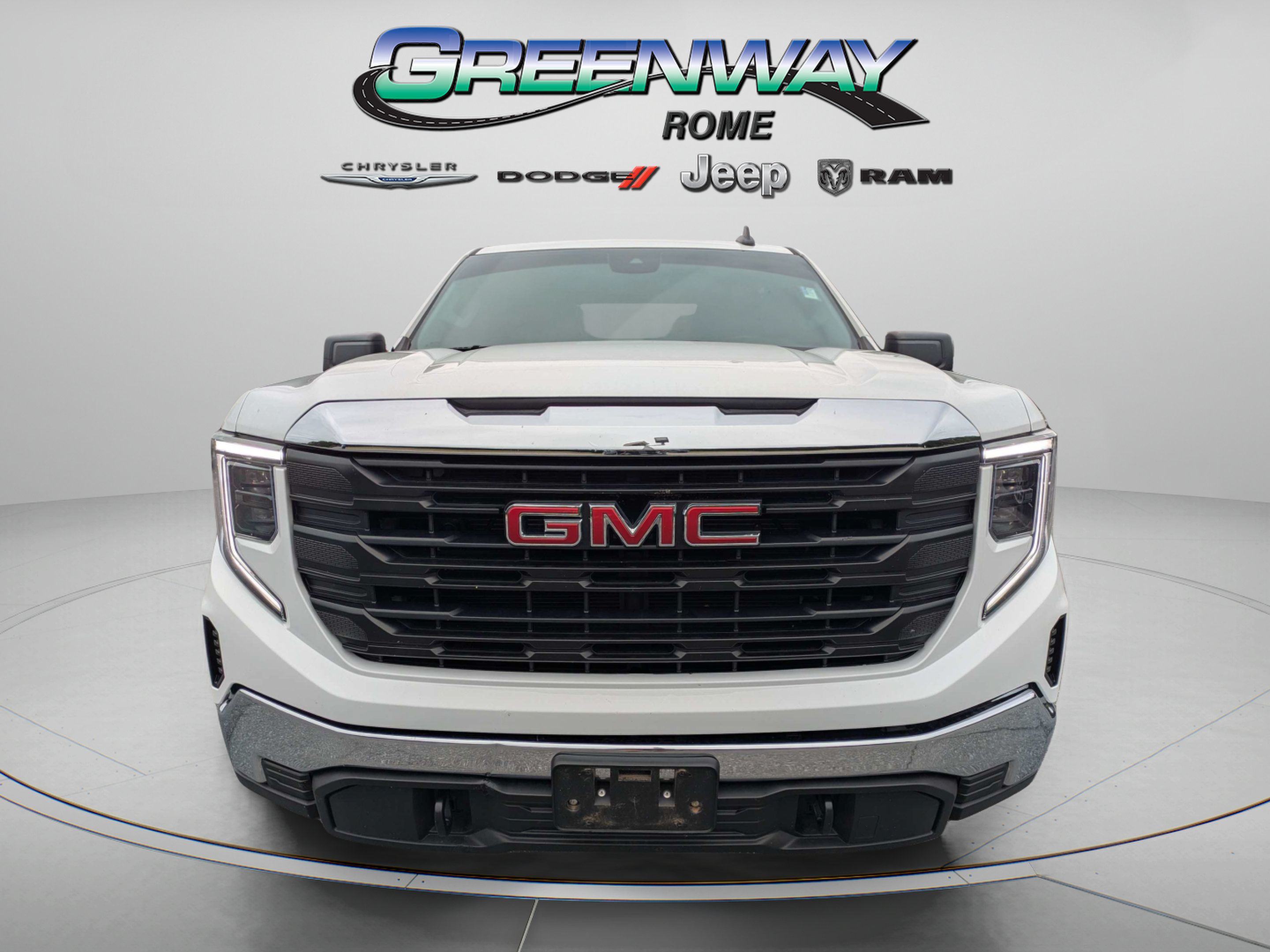 Used 2024 GMC Sierra 1500 Pro w/ Pro Value Package RWD image 3