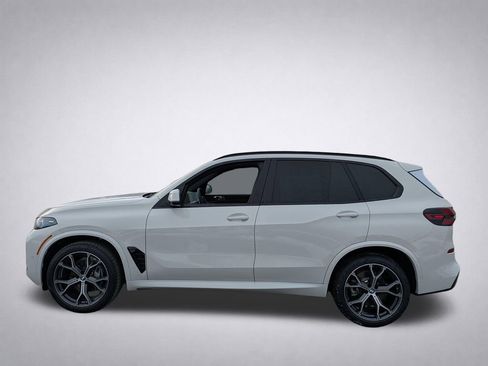 New 2026 BMW X5 xDrive40i w/ M Sport Package image 7