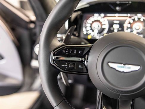 Used 2026 Aston Martin Vanquish RWD image 24