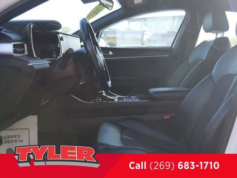 Used 2023 Kia K5 GT-Line image 38