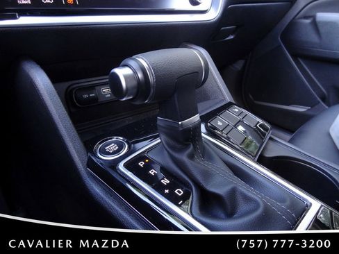 Used 2025 Kia Sportage EX AWD/4WD image 41
