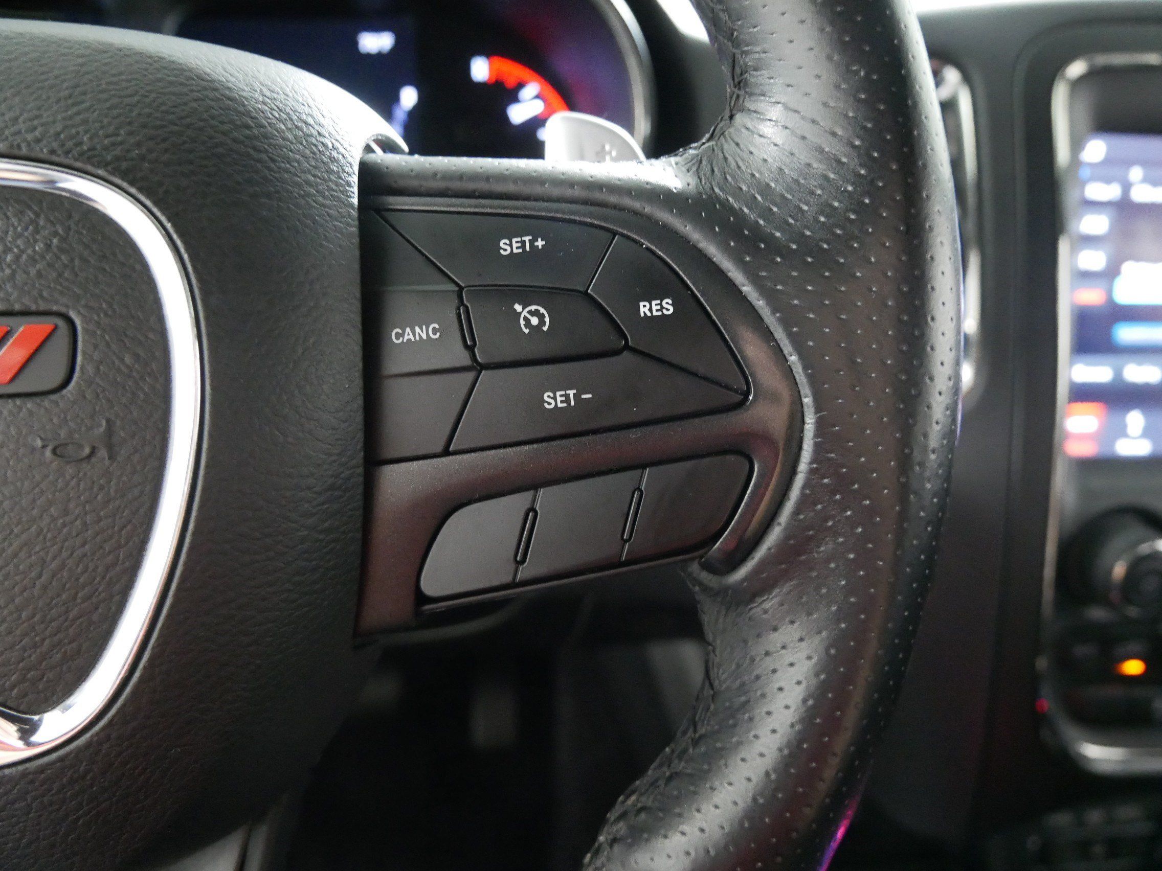 Used 2018 Dodge Durango R/T AWD/4WD image 28
