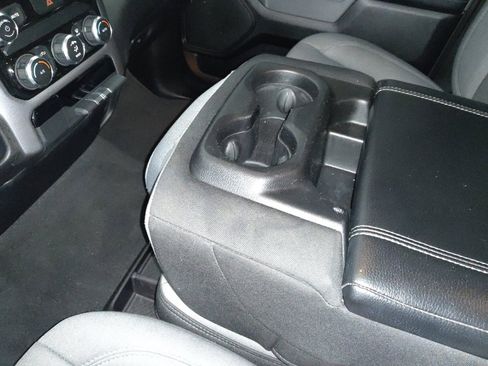 Used 2021 RAM 1500 Big Horn RWD image 26
