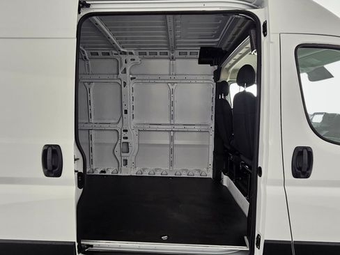 New 2026 RAM ProMaster 2500 FWD image 33