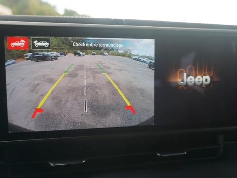 Used 2024 Jeep Wrangler Sahara w/ Technology Group image 24